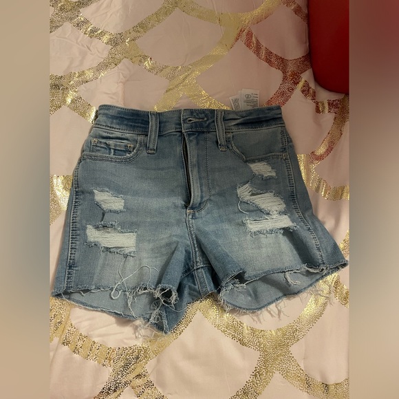 curvy high rise denim shorts - Picture 1 of 5